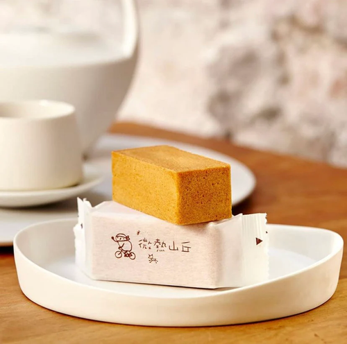 SUNNYHILLS Pineapple Cake (500g)