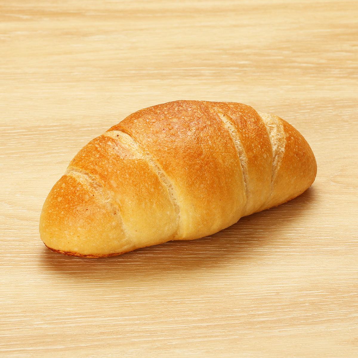 LM BAKERY 石窯岩鹽牛油卷 (1pc)