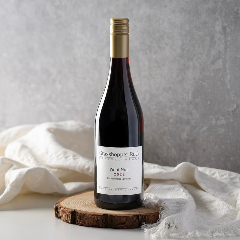 GRASSHOPPER ROCK Pinot Noir 19/22 (750mL)