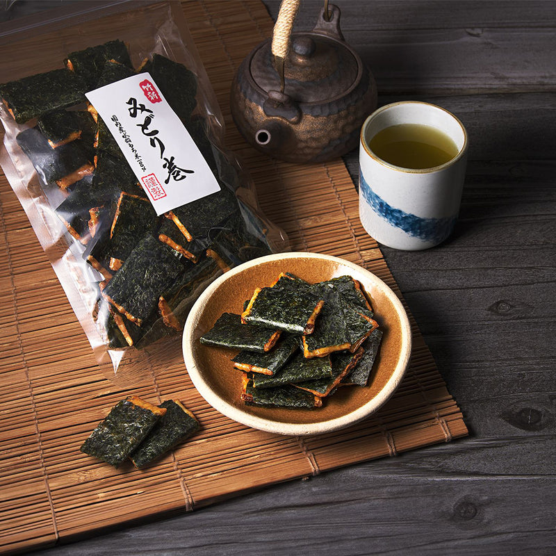 TAKESHIN Seaweed Rolled Rice Cracker  (70g)