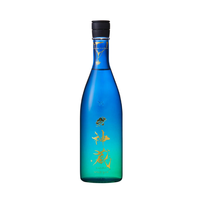 KAGURA Midnight Blue Junmai  (720mL)