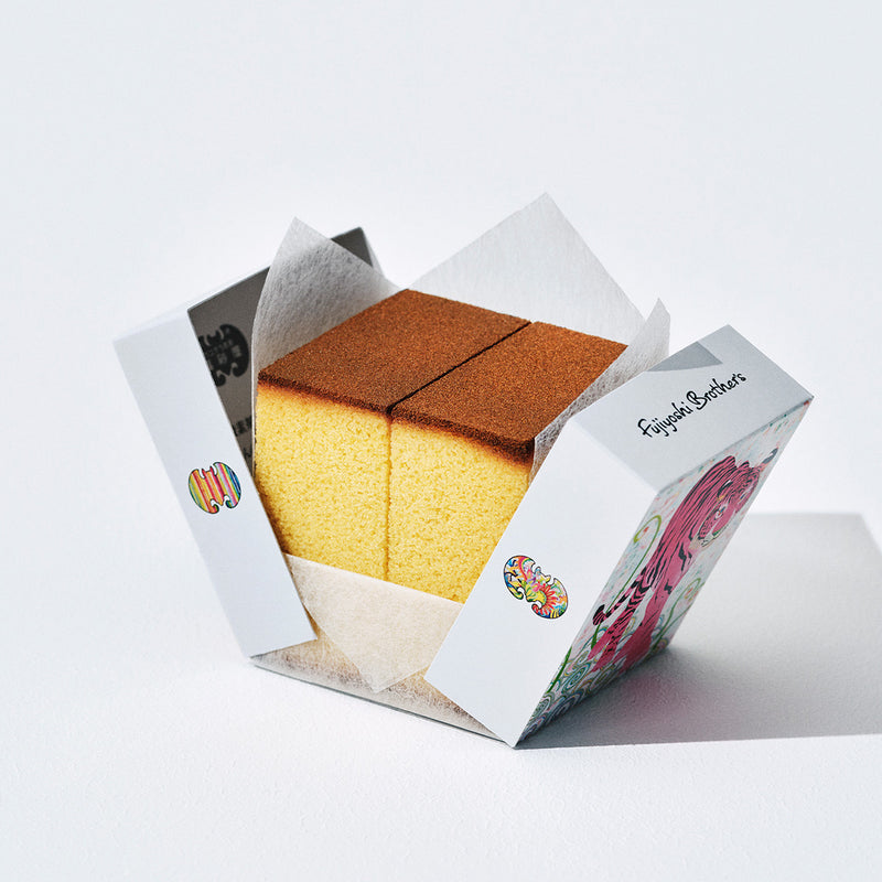 FUKUSAYA Cube Castella - Fujiyoshi Brother‘s Tiger & Tapir Package  (55g)