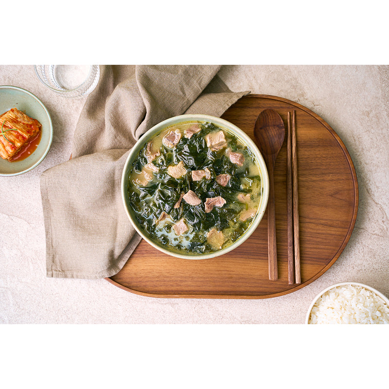 SHINSEGAE FOOD Seaweed Soup with Korean Beef  (450g)