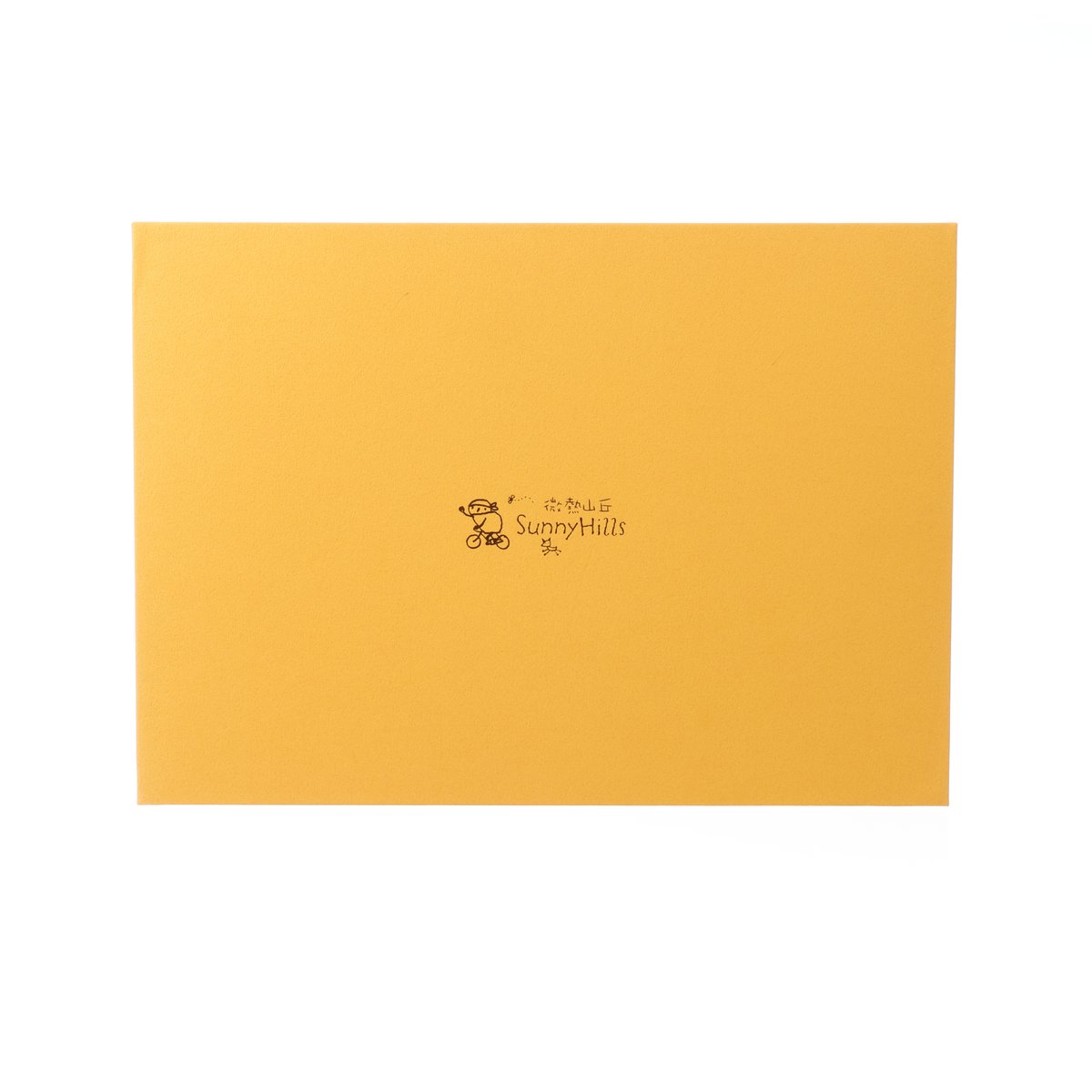 SUNNYHILLS Premium Mid-Autumn Gift Box (Pineapple Cake, Apple Cake, Banana Waffle Cookie, Oolong Tea, Coffee)  (698.5g)