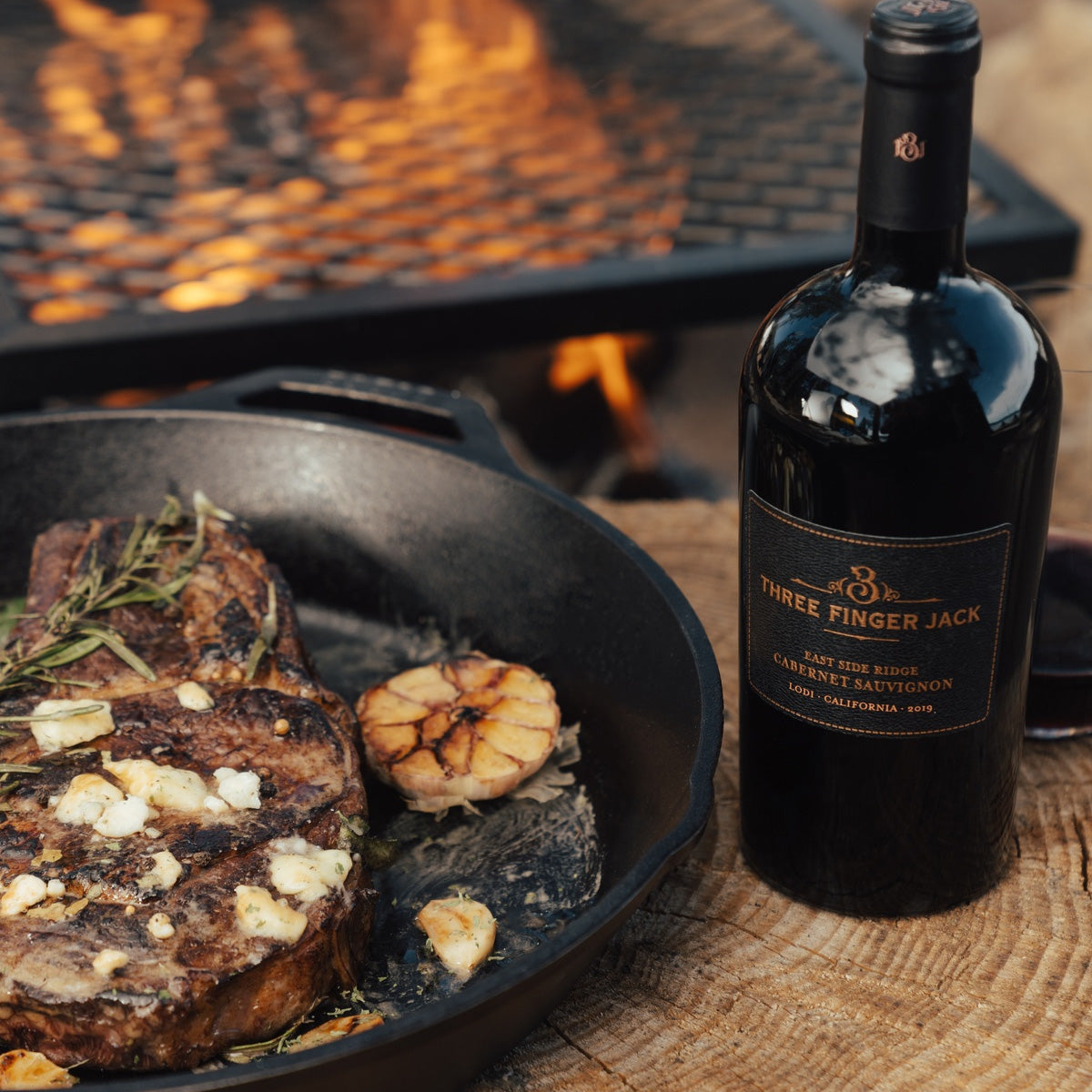 DELICATO FAMILY VINEYARDS Three Finger Jack Lodi Cabernet Sauvignon 2020 (750mL)