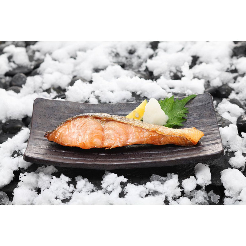 SATO SUISAN Japan Hokkaido Snow Aged Salmon Fillet  (1pc)
