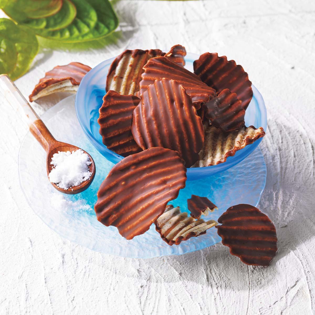 ROYCE' Ishigakijima Potatochip Chocolate - Ishigaki no Shio  (190g)